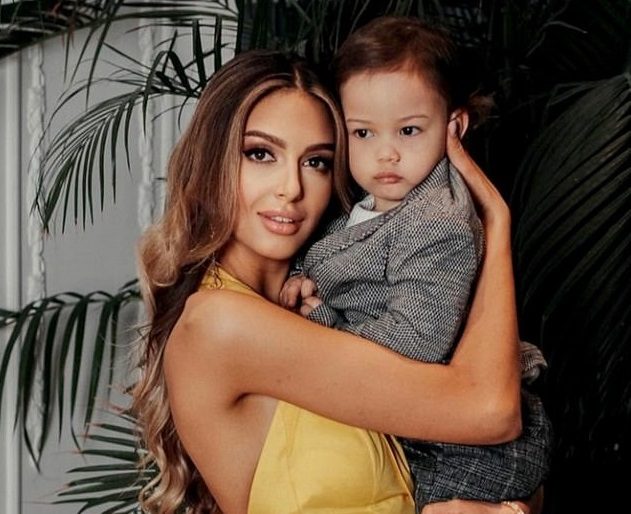 جدل مستمر حول صحة زواج ملك ماليزيا السابق بملكة جمال موسكو/ مواقع