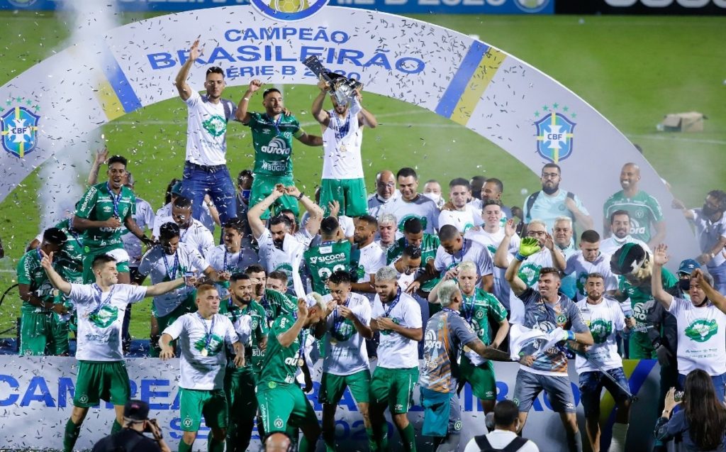 شابوكوينسي فقد معظم لاعبيه عام 2016