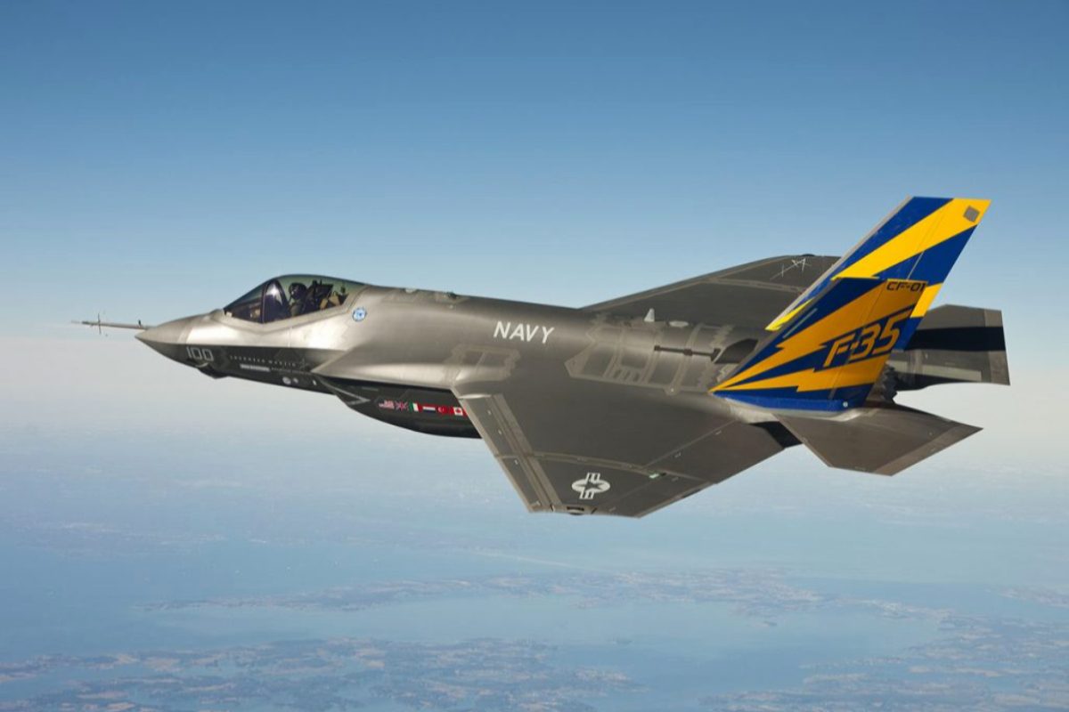 الأكثر تخفياً بين مقاتلات الجيل الخامس.. 5 أسباب تجعل طائرة إف-35 “لايتنيغ 2” ضمن الأفضل في العالم