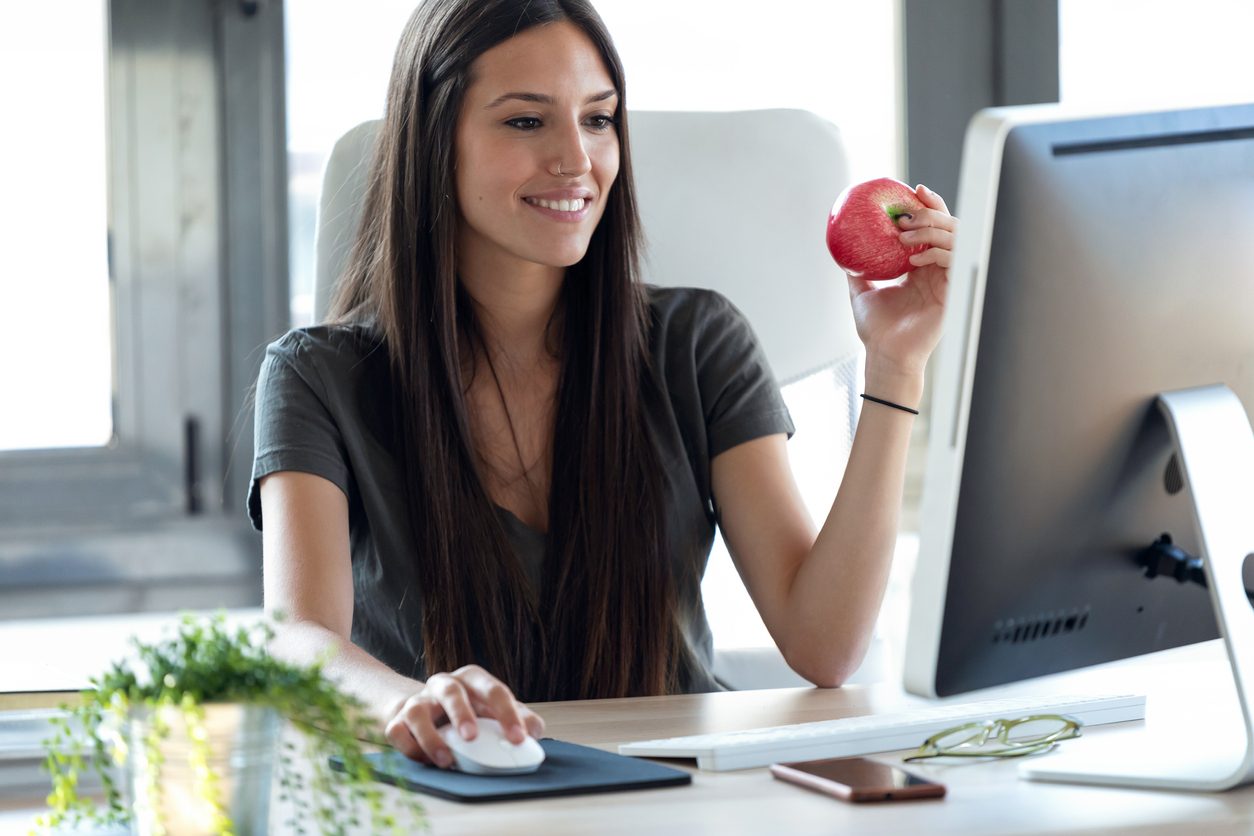 istock\رائحة الفم السيئة بعد تناول القهوة