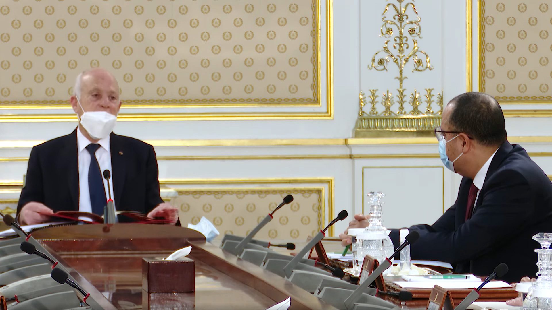 تونس.. ما مصير التعديل الوزاري الذي أطاح بوزراء  قيس سعيد؟