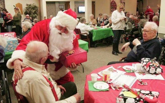 كورونا تفشى بينهم وقتلهم! وفاة 27 مسناً في بلجيكا بسبب حفل موسيقي