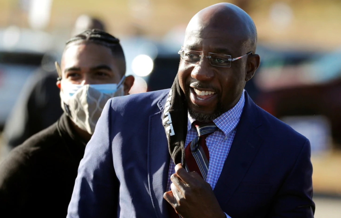 الناخبون السود بولاية جورجيا أنهوا عقوداً من السلبية.. كيف أمَّنوا ظهر بايدن بطريقة فريدة في التاريخ الأمريكي؟