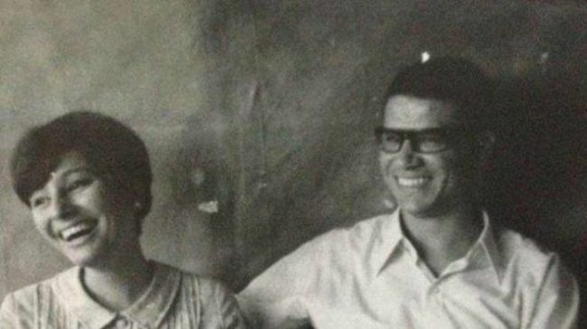 عن نوم مريد البرغوثي