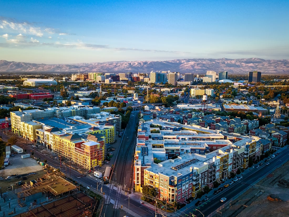 ماذا يحدث حين يفتقر مديرو المؤسسات الكبرى للسواء النفسي؟ وادي السيليكون نموذجاً