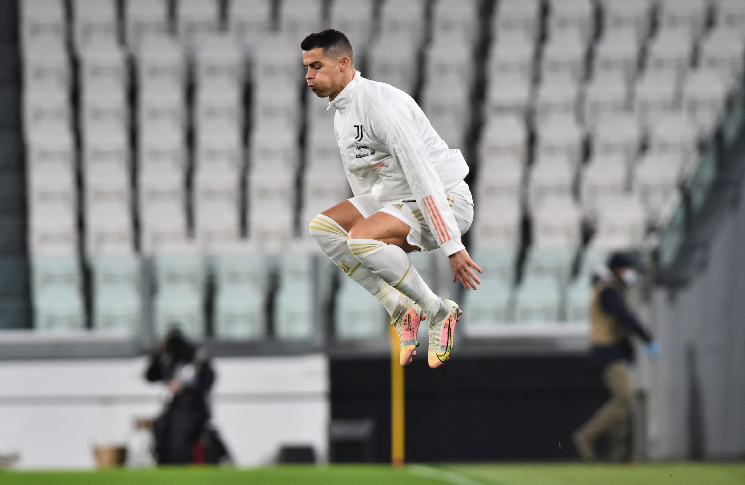 كريستيانو رونالدو نجم يوفنتوس (رويترز)