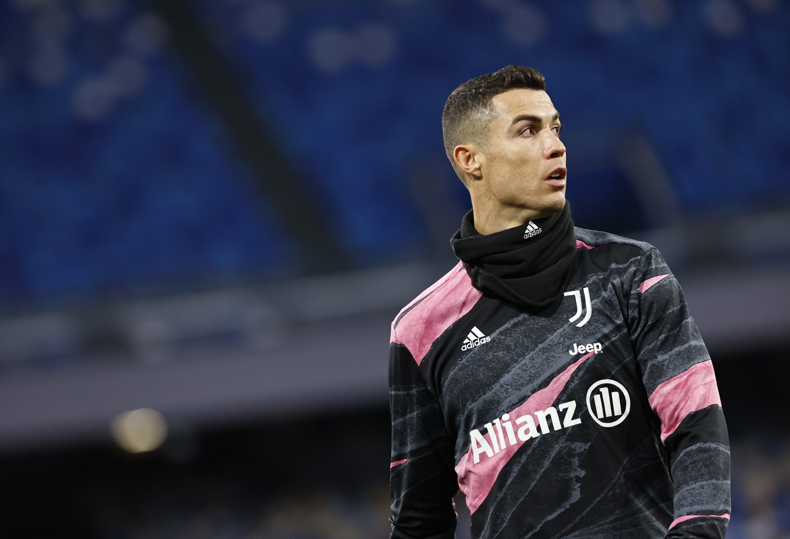 سيارة رونالدو الجديدة يبلغ ثمنها 8 ملايين يورو