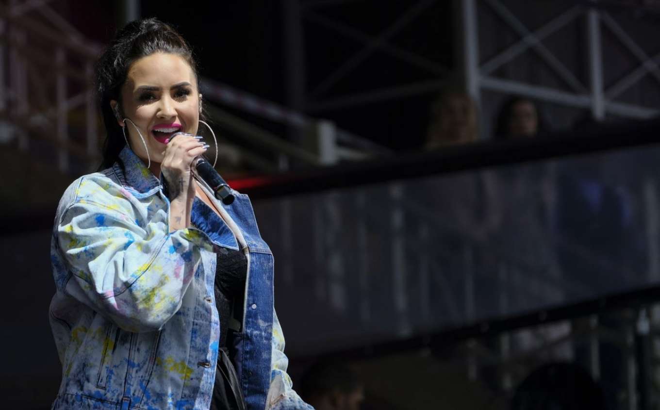 ديمي لوفاتو - رويترز