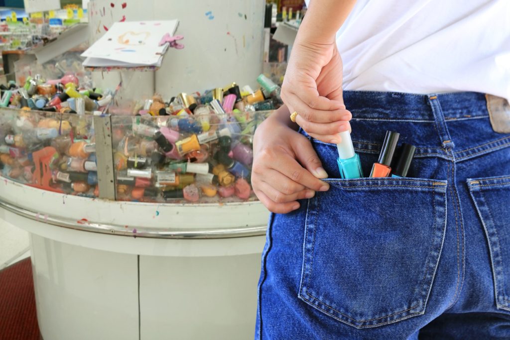 هوس السرقة مرض السرقة كليبتومانيا