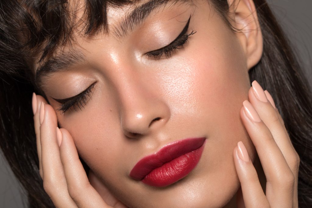 أخطاء وضع كحل العيون