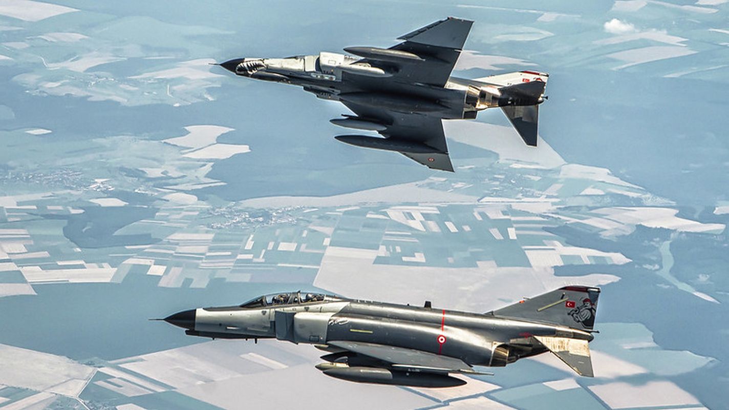 قوات جوية الشرق الأوسط