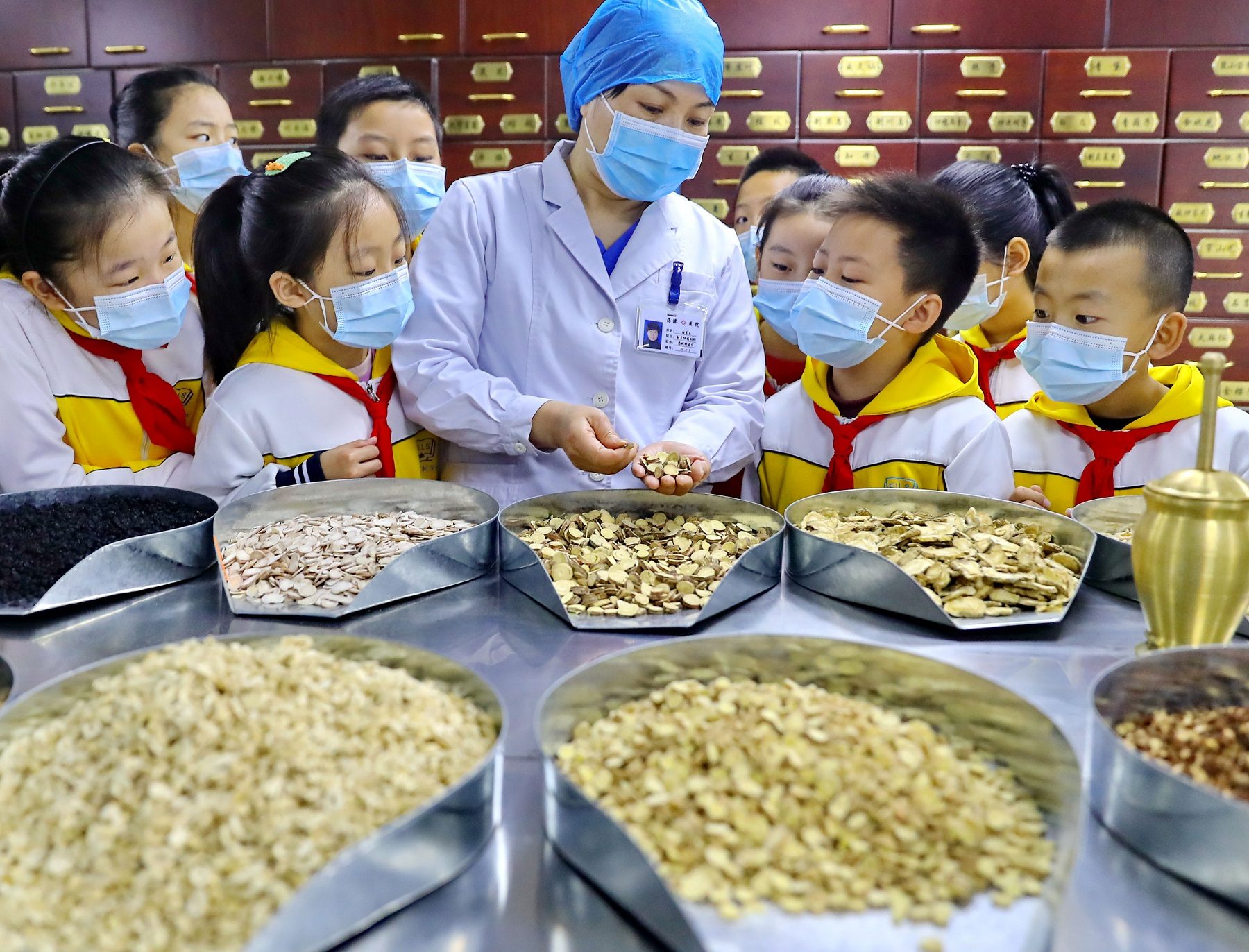 فيروس كورونا طب الأعشاب الصين