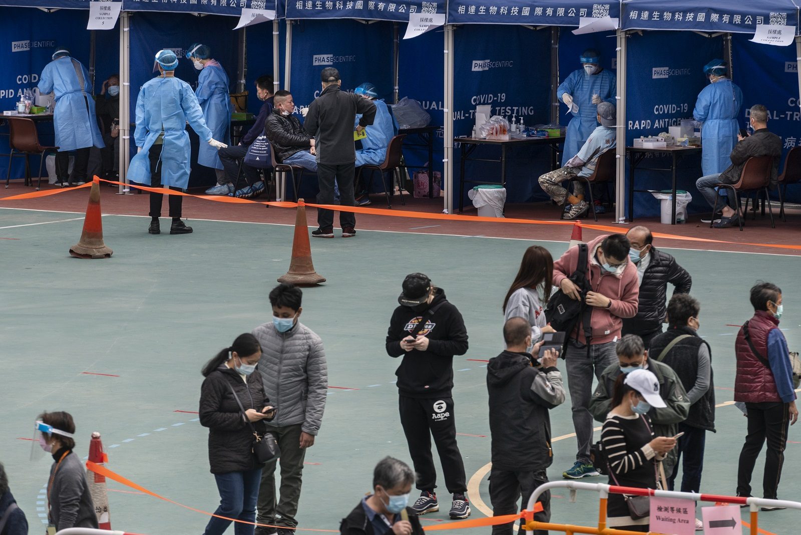 المسحة الشرجية لكشف كورونا