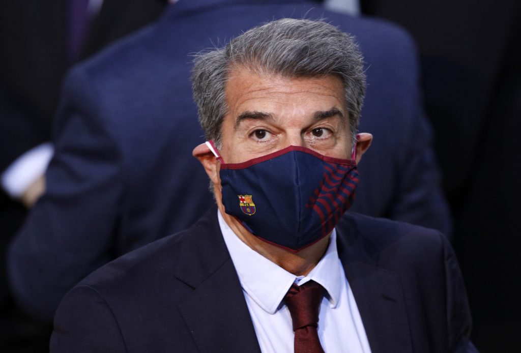 خوان لابورتا رئيس نادي برشلونة (رويترز)