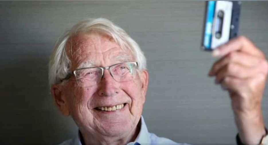 مخترع شريط الكاسيت