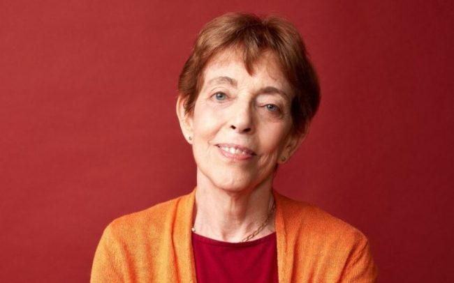 عالمة أمريكية: البشر لن يكونوا قادرين على الإنجاب بمفردهم في 2045.. قد يحتاجون وسائل مساعدة