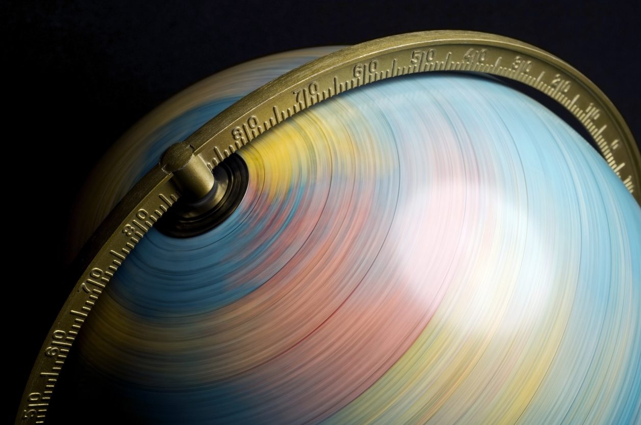 توقفت الأرض عن الدوران