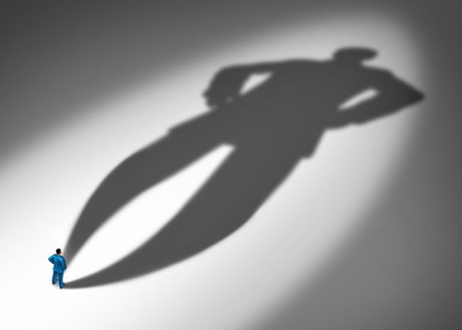 هل الآباء النرجسيون يحبون أولادهم؟!