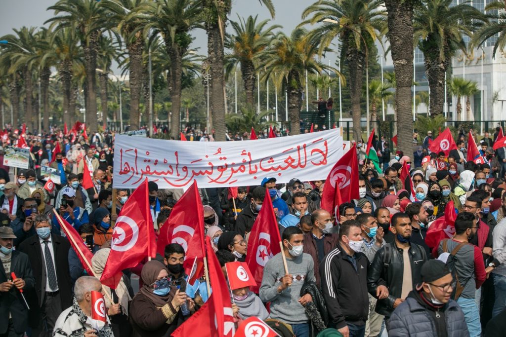 الأزمة السياسية في تونس