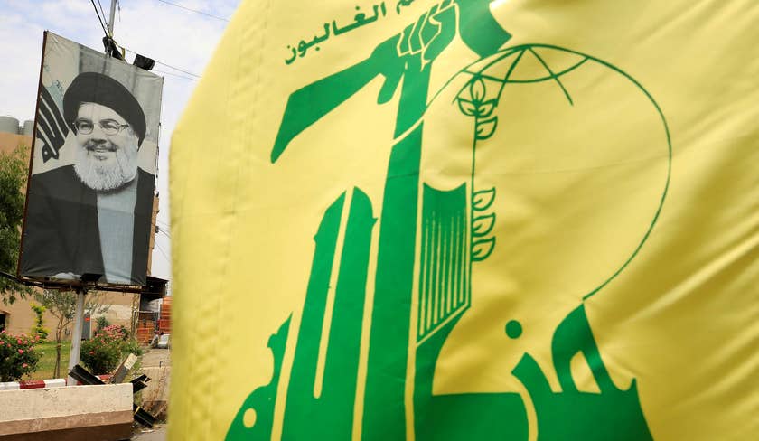 “أصبحت تربطنا علاقة أخوّة”.. مسؤول إماراتي يؤكد تبادل معلومات استخباراتية مع إسرائيل حول “حزب الله”