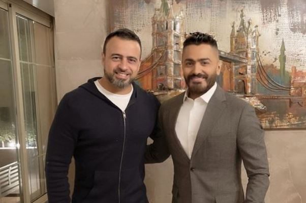 الداعية مصطفى حسني مع الفنان تامر حسني