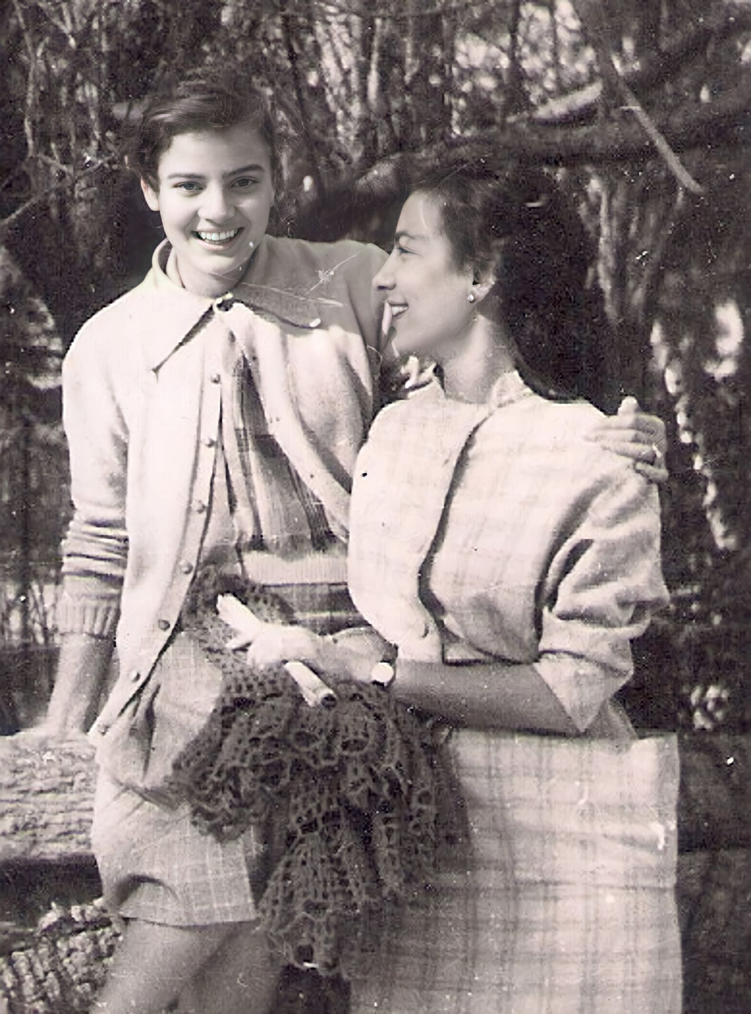 لماذا انتحرت عنايات الزيات؟