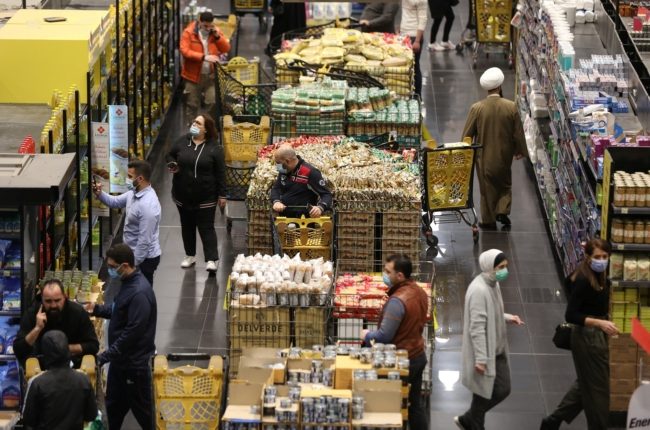 أين اختفت مظاهر الاحتفاء بشهر رمضان في الدول العربية؟ فتِّش عن الأسعار وأشياء أخرى