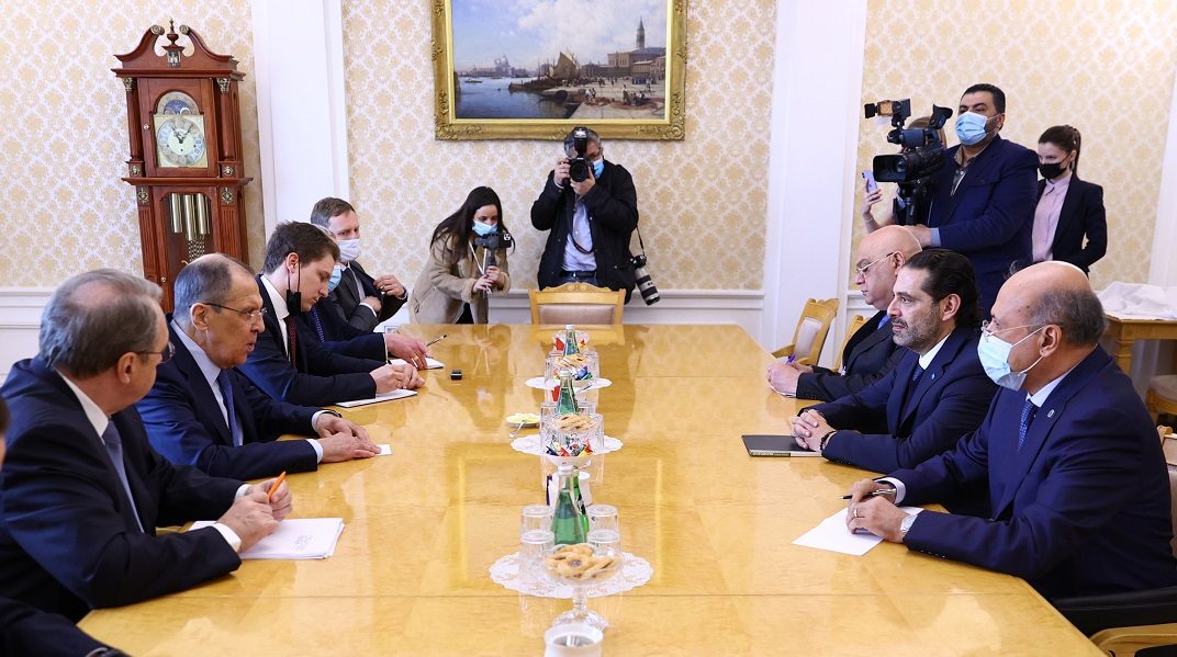 طالبته روسيا بإصلاح علاقته بالسعودية والمصالحة مع “عدوه”.. التفاصيل الكاملة لزيارة الحريري لموسكو