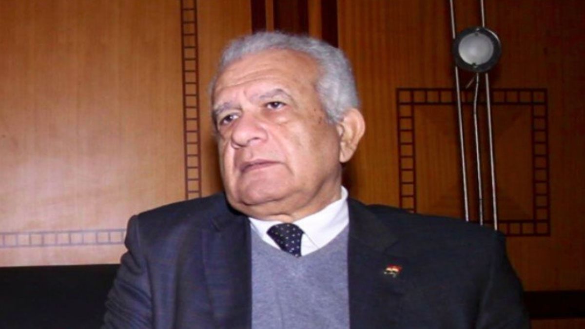 حازم حسني مصر جامعة القاهرة