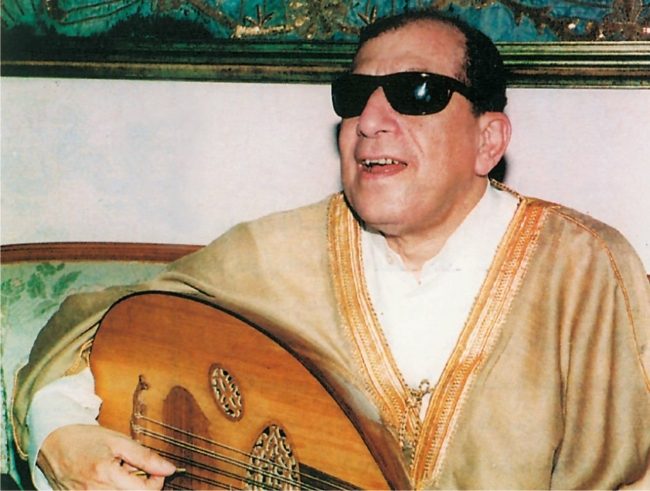 “نظارة سودا شايفة ورد”.. عن السيد مكاوي