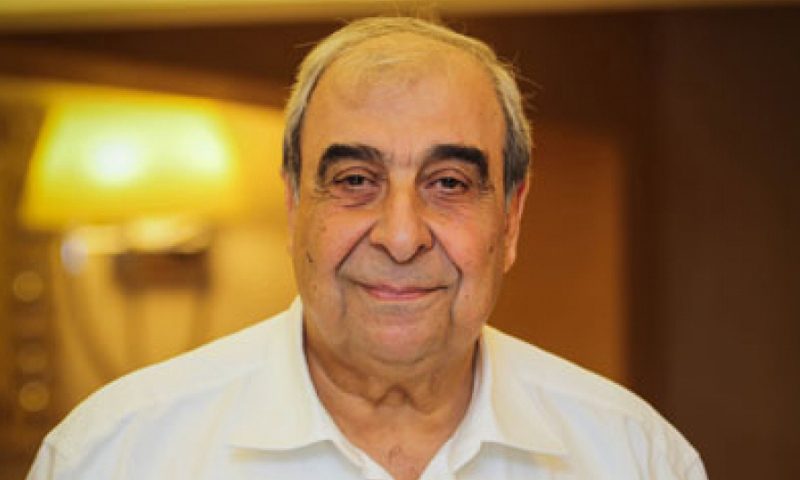 وفاة ميشيل كيلو