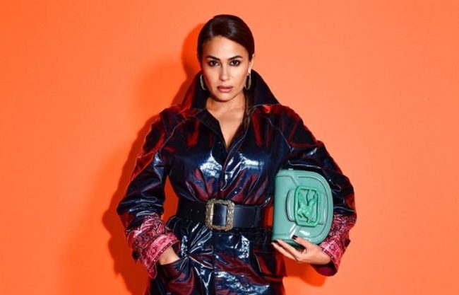 الفخراني يعود للكوميديا في “زركش”، وإلهام شاهين حلالة مشكلات النساء في “زي القمر”.. نجوم يعودون إلى شاشة رمضان بعد غياب