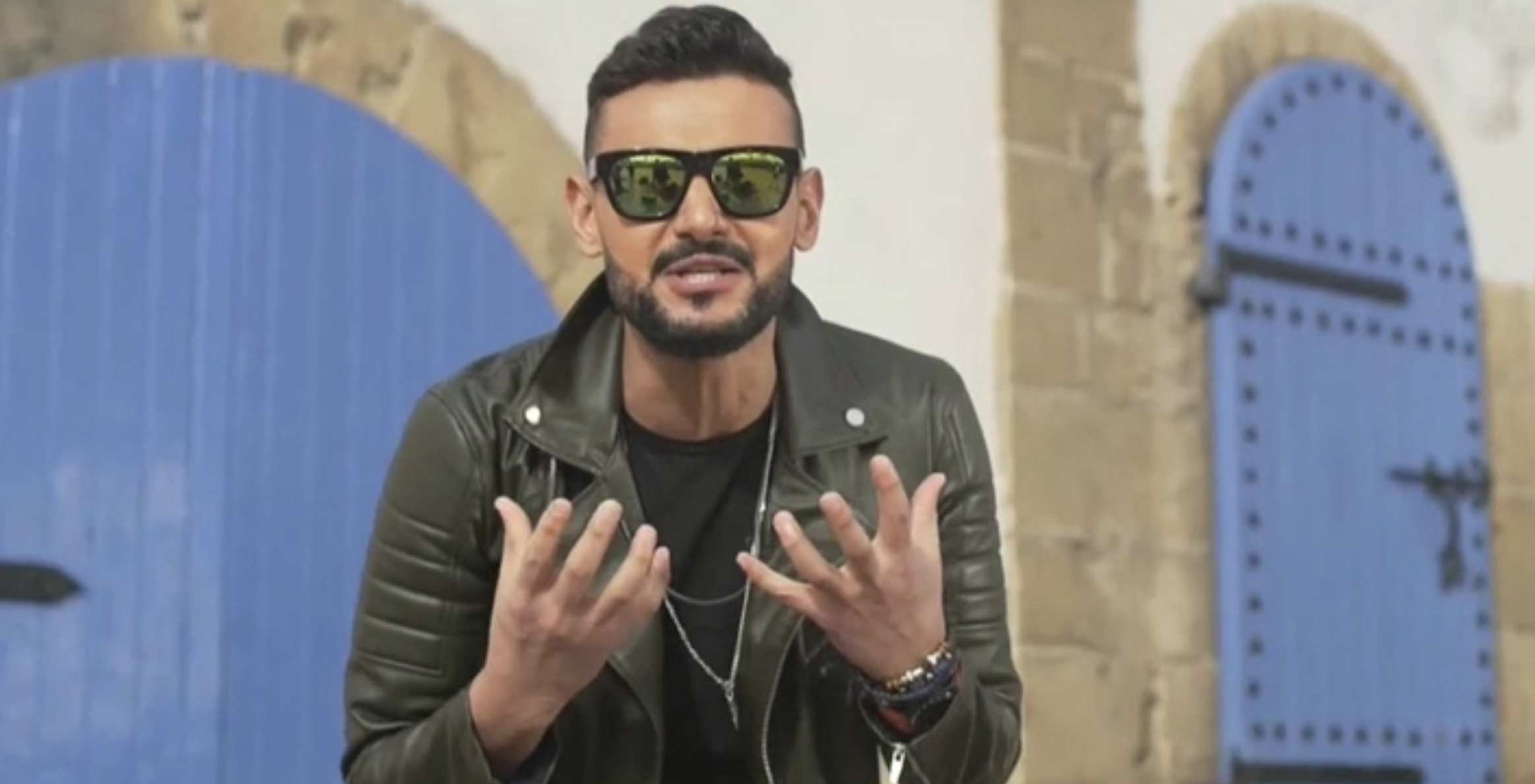 لماذا لا تتصدى نقابة الإعلاميين المصرية لرامز جلال؟