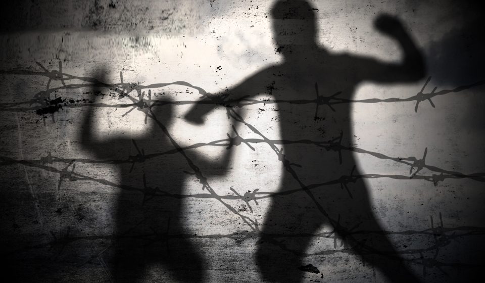 سوري يتهلى عن كليته مقابل حريتة سوريا اللاجئين السوريين