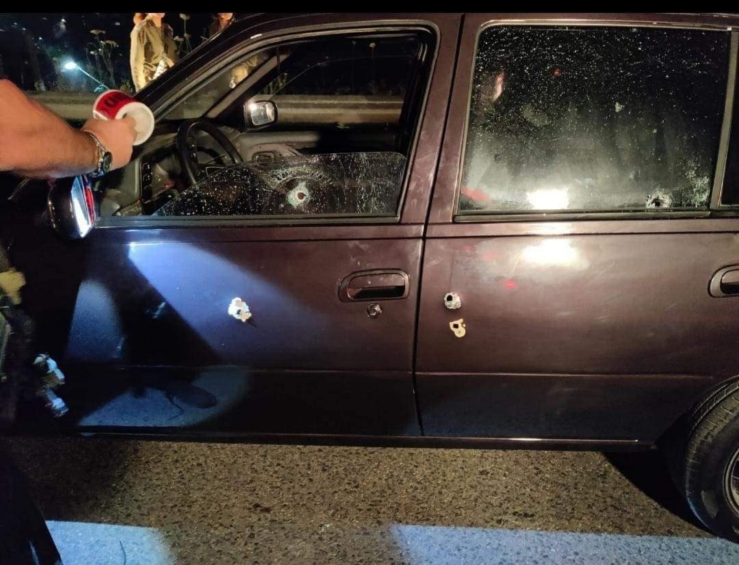 استشهاد فلسطيني بنابلس في عملية إطلاق نار.. اشتباكات في القدس والضفة مع القوات الإسرائيلية وإصابة العشرات