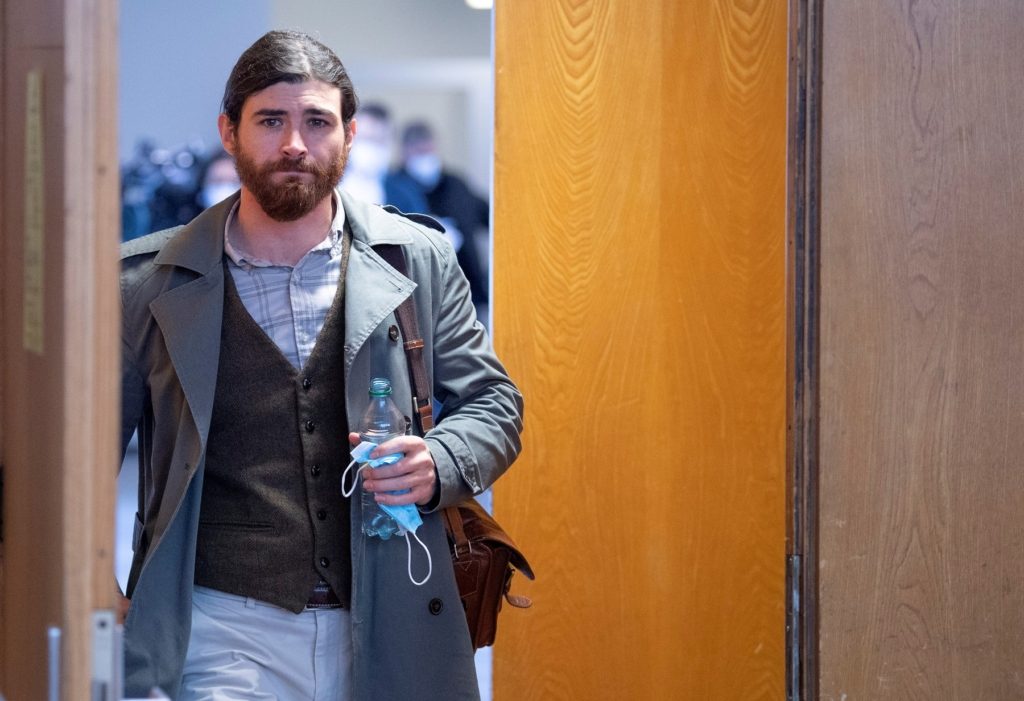 ضابط ألماني لاجئ سوري