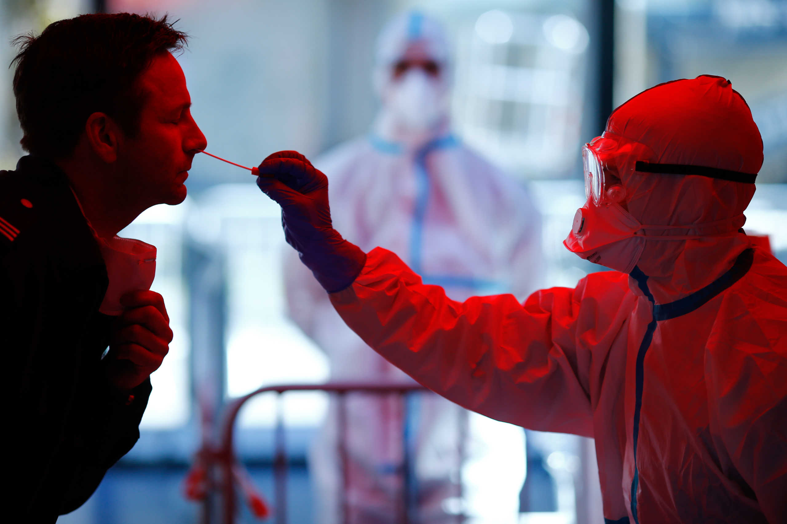 إندونيسيا فيروس كورونا احتيال