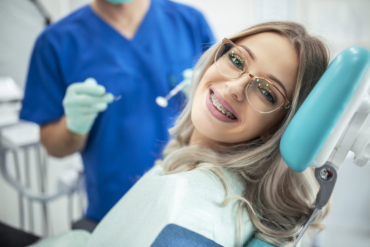 iStock/ تقويم الأسنان