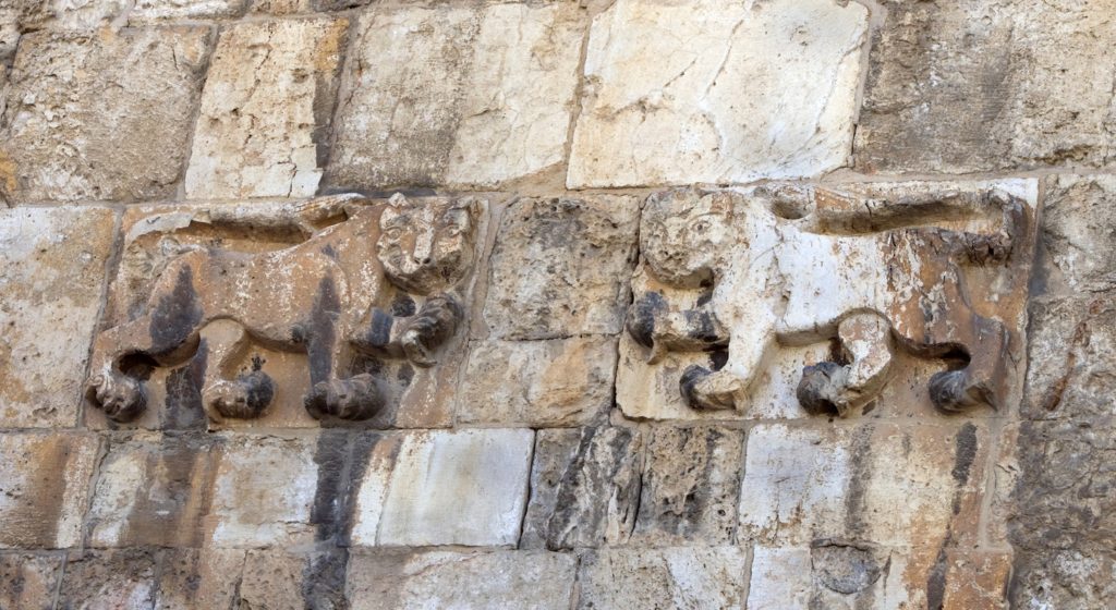 أبواب المسجد الأقصى