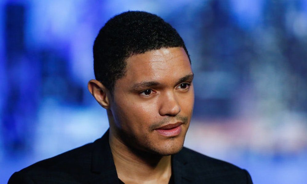 تريفر نوح يدعم القضية الفلسطينية غير آبه باحتمالية خسارته لمتابعيه