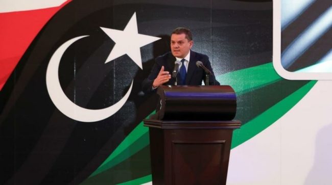 وزيرة ليبية تنجو من موت محقَّق.. تعرضت لإطلاق نار كثيف، وشكوك حول كونه “محاولة اغتيال”