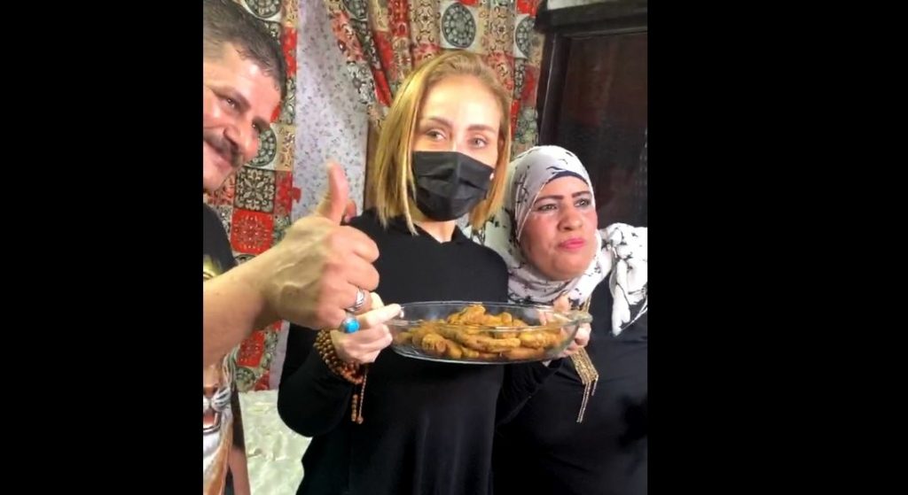 غرفة نوم اليوتيوبر أم نور في حلقة مع ريهام سعيد