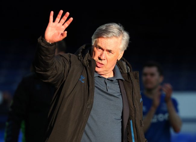 بطل إنجاز الـ”عاشرة”.. ريال مدريد يُعلن عودة أنشيلوتي خلفاً لزيدان