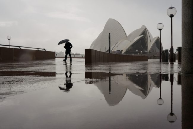رئيس مهرجان أسترالي يعترف بفشله بسبب إسرائيل.. طلب رعاية منها فقاطعه العديد من المشاركين
