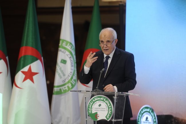 الكشف عن النتائج النهائية لانتخابات الجزائر.. الطعون تُفقد حزب بوتفليقة 7 مقاعد لكنه احتفظ بالصدارة