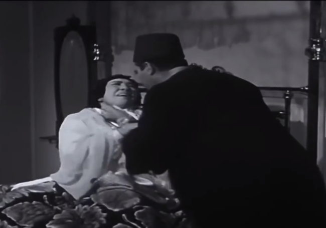 نظرة عميقة في منظور الحياة الزوجية: دراسة مقارنة بين سي السيد والست أمينة