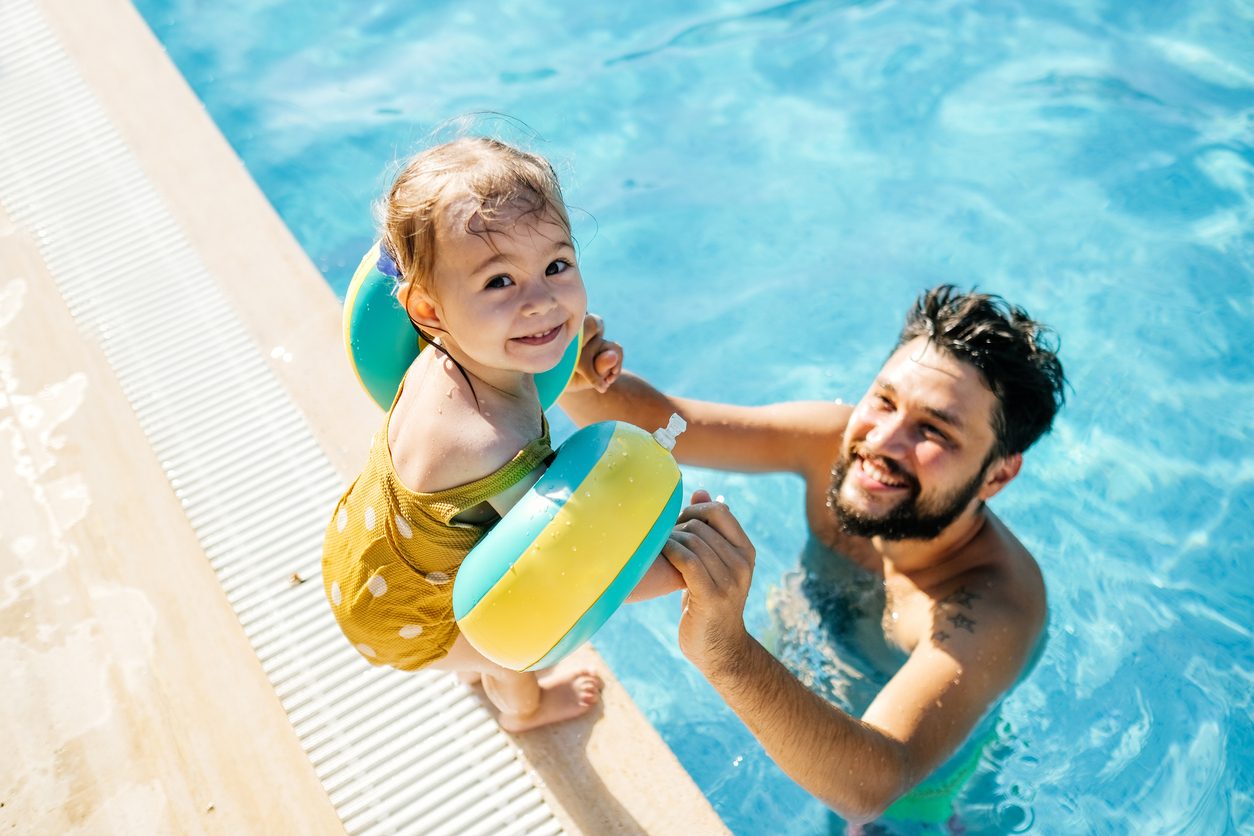 ISTOCK- الوقت الأنسب للسباحة