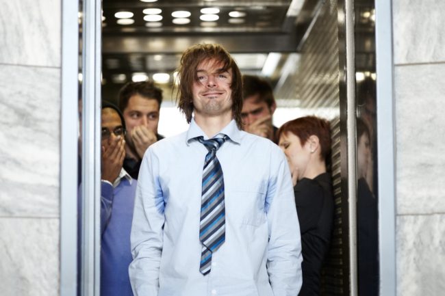 كيف يمكن أن يؤثر نظامك الغذائي على رائحة جسدك؟ 5 أطعمة ينبغي عليك التقليل منها