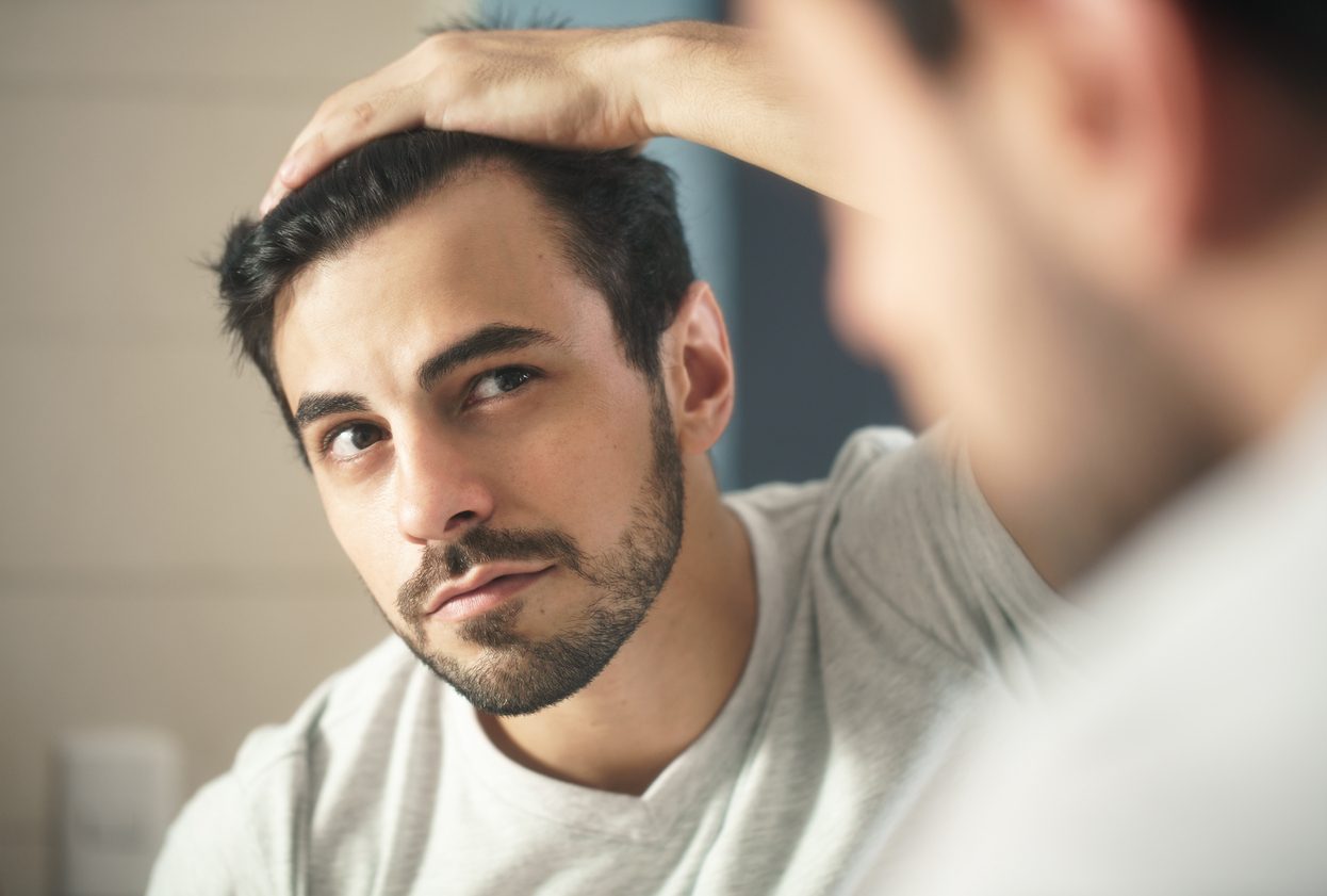 istock - لماذا ينمو الشعر على رؤوسنا
