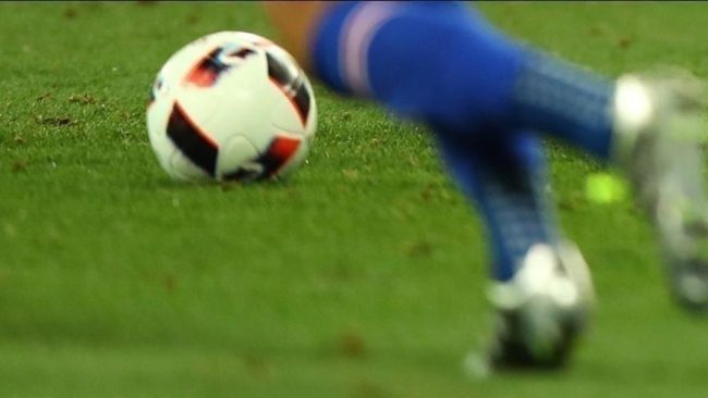 العنصرية تدفع لاعباً إثيوبياً سابقاً للانتحار داخل مسكنه بإيطاليا.. اضطر لترك عمله بسبب لون بشرته